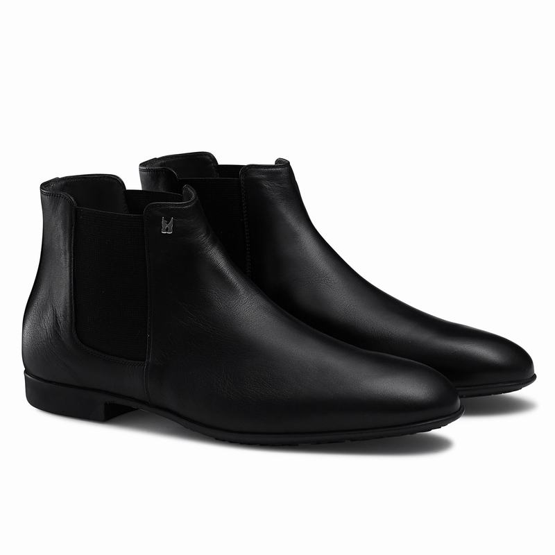 Black Russell And Bromley Discover Men's Chelsea Boots | HOK7794BK