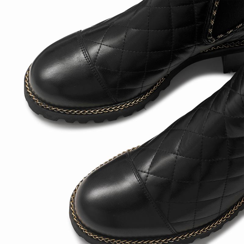 Black Russell And Bromley Dramaqueen Women's Chelsea Boots | HKI5033PP
