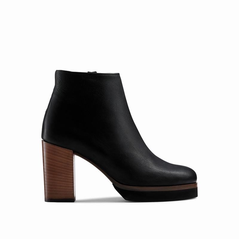 Black Russell And Bromley Eiffel Women\'s Ankle Boots | AWQ5155XL