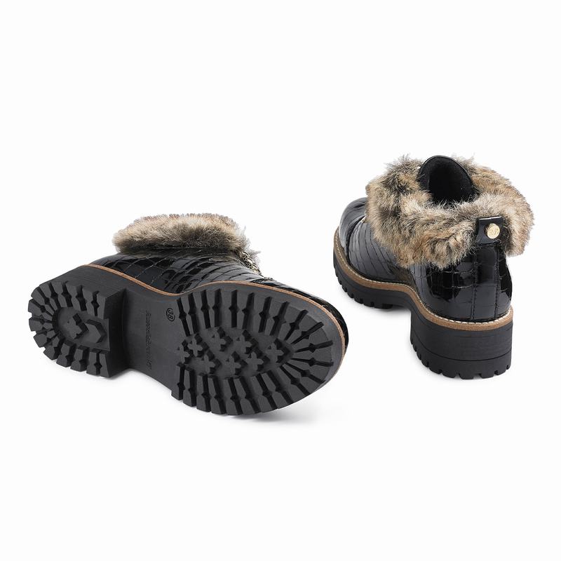 Black Russell And Bromley Icelander Women's Lace Up Boots | ZRX4743BT