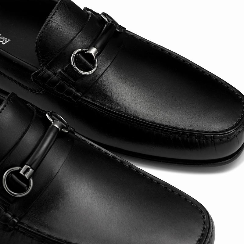 Black Russell And Bromley Jet Set Men's Loafers | XOX6894VP