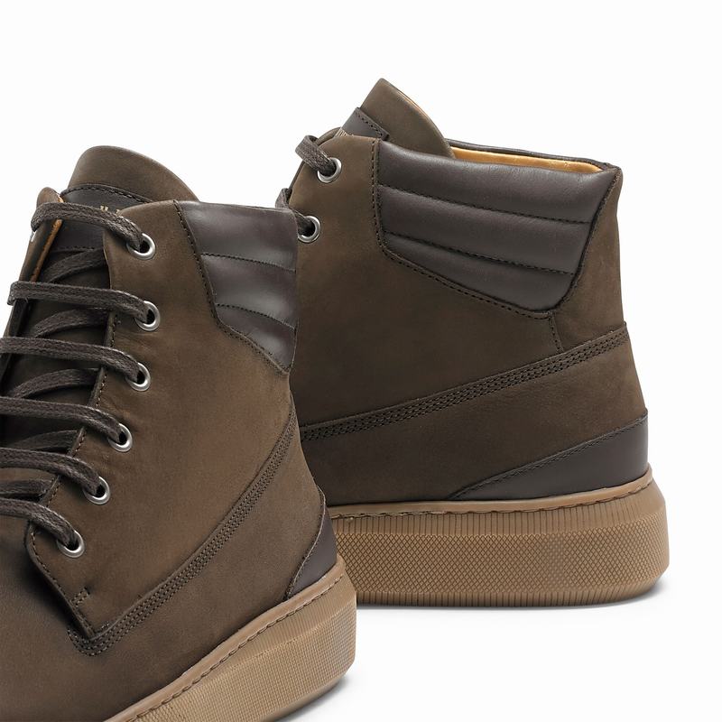 Brown Russell And Bromley Landmark Men's High Top Sneakers | QNX5764PB