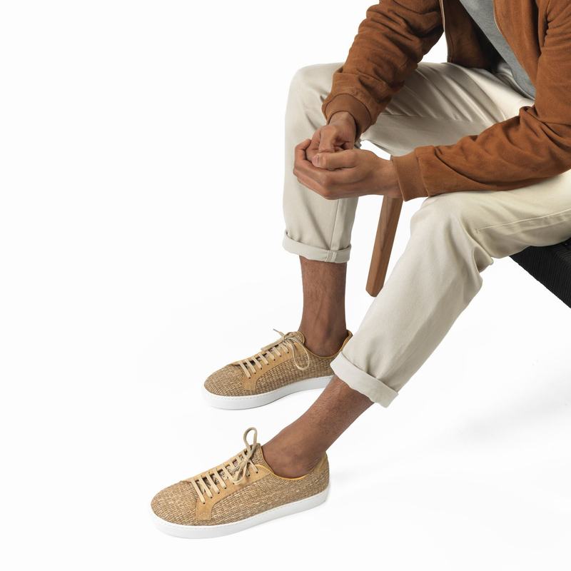 Brown Russell And Bromley Park Run Men's Low Top Sneakers | WKJ1457TW