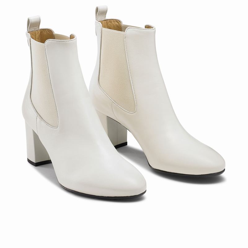 Cream White Russell And Bromley Beetle Women's Chelsea Boots | DXR843CR