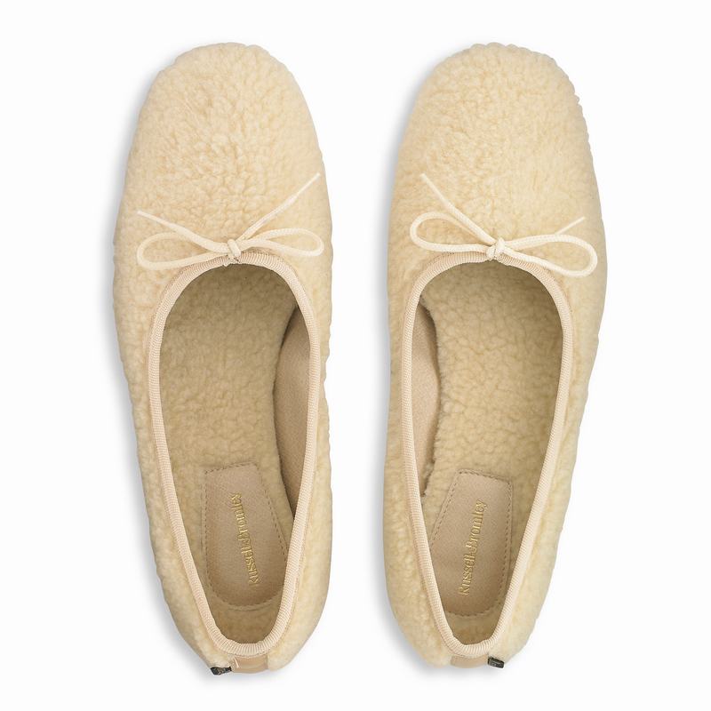 Cream White Russell And Bromley Cuddle Women's Ballet Flats | YNI5055CQ