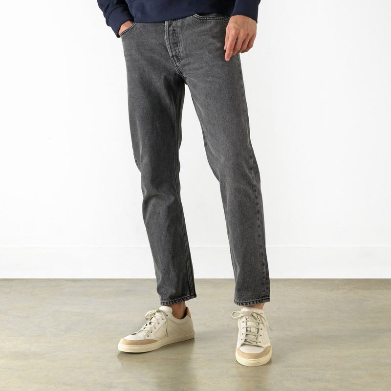 Cream White Russell And Bromley Retrospect Men's Low Top Sneakers | SGU18RD