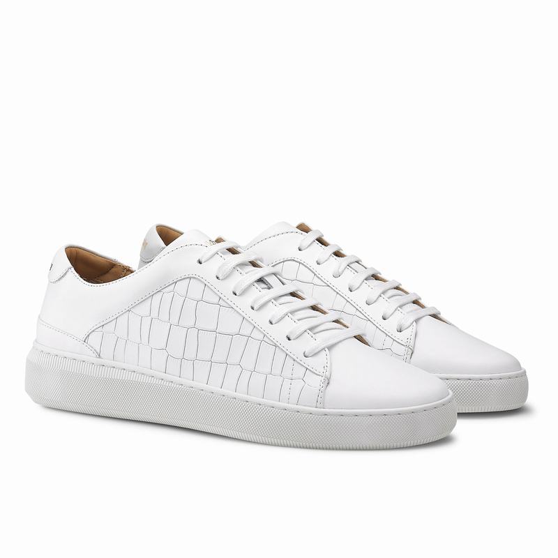 White Russell And Bromley Clear Run Men's Low Top Sneakers | SXV7162BA
