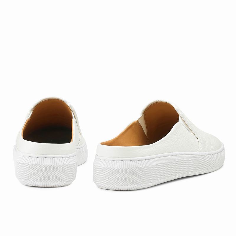 White Russell And Bromley Clearcut Women's Slip On Trainers | KNT6889SO