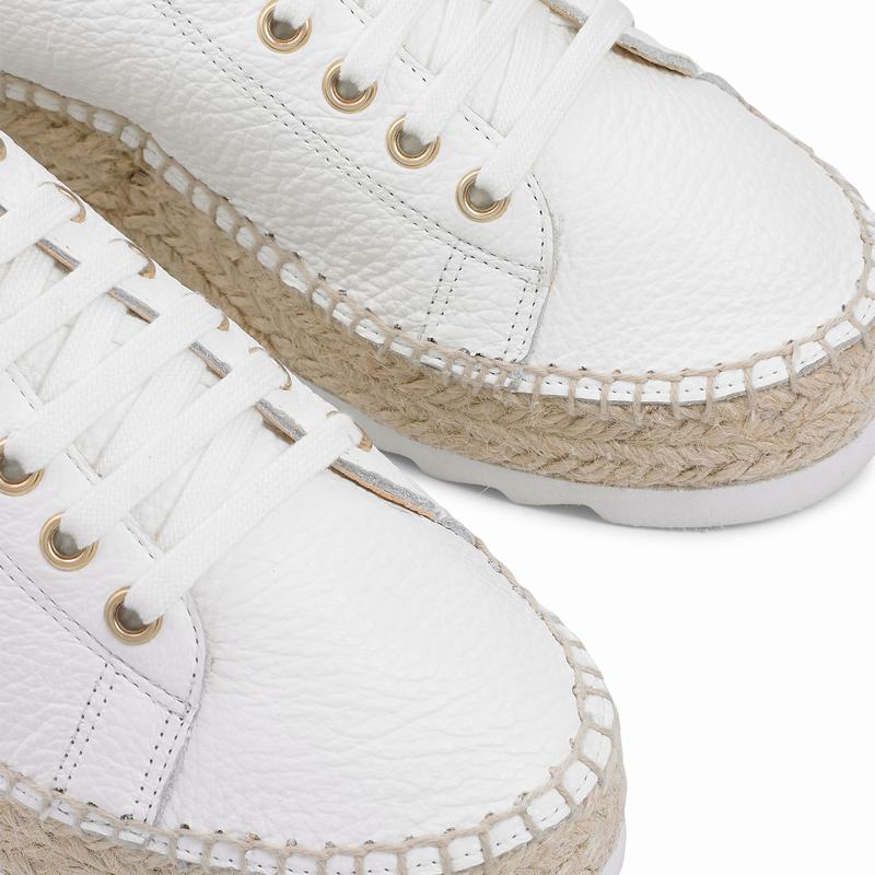 White Russell And Bromley Kick Back Women's Espadrilles | GED388PA